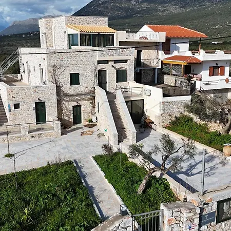 Mani Tsopakas Residences Nest *