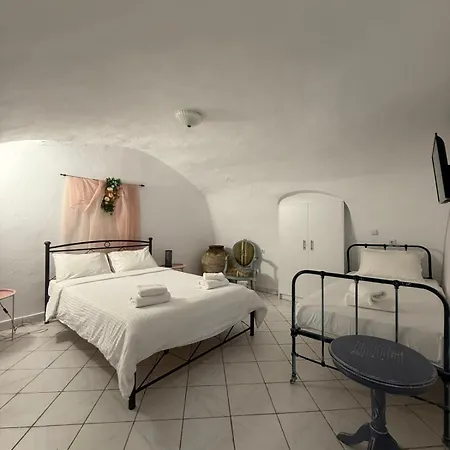 아파트 Mani Tsopakas Residences Nest Kafiona